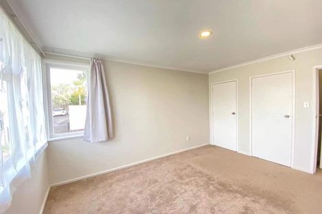 Photo of property in 39 Hill Crescent, New Lynn, Auckland, 0600
