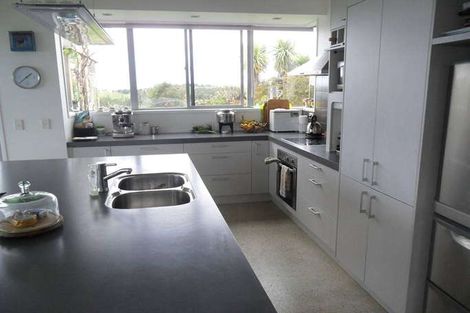Photo of property in 82 Red Road, Te Arai, Wellsford, 0975