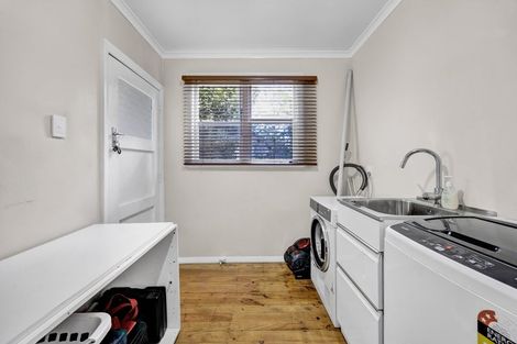 Photo of property in 16 Manchester Street, Patea, 4520