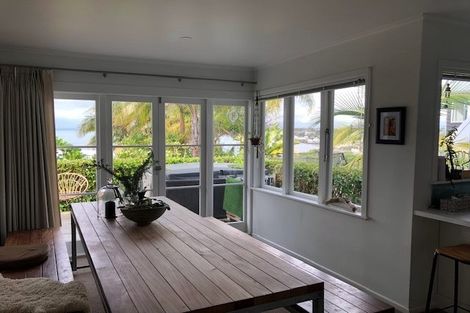 Photo of property in 17 Beach Road, Castor Bay, Auckland, 0620