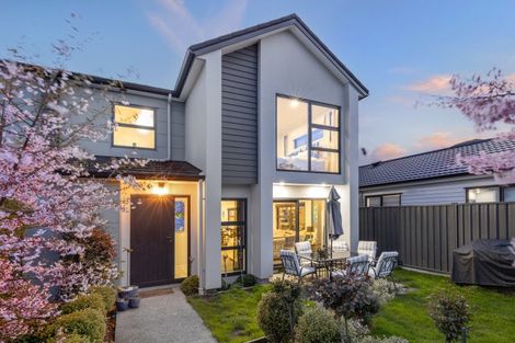 Photo of property in 39 Karearea Avenue, Kenepuru, Porirua, 5022