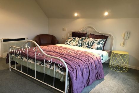 Photo of property in 2/271 Memorial Avenue, Burnside, Christchurch, 8053