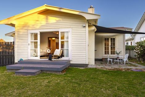 Photo of property in 28 Sanders Avenue, Marewa, Napier, 4110