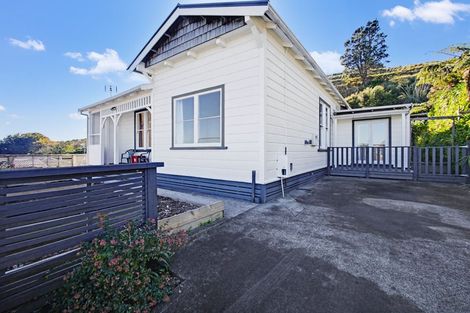 Photo of property in 73 Oranga Street, Westown, New Plymouth, 4310