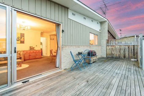Photo of property in 80g Argyle Street, Mosgiel, 9024