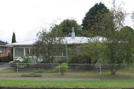 Photo of property in 45 Miro Street, New Lynn, Auckland, 0600