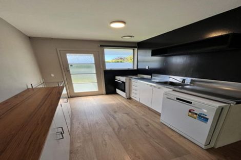 Photo of property in 22 Cadogan Street, Sydenham, Christchurch, 8023