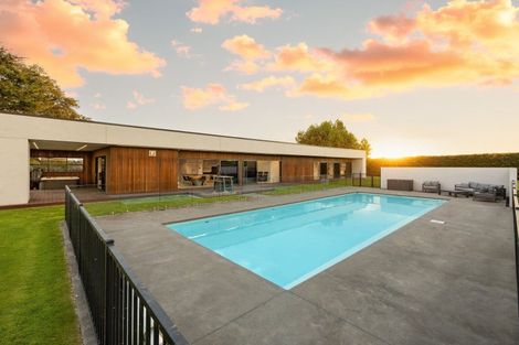 Photo of property in 17 Piriti Lane, Horsham Downs, Hamilton, 3281