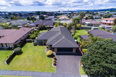 Photo of property in 64 Longford Park Drive, Takanini, 2112