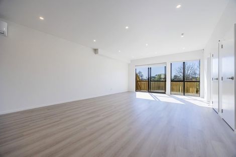 Photo of property in 18/35 Young Crescent, Drury, 2113