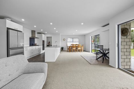 Photo of property in 9 Mylindas Road, Whakatiwai, Miranda, 2473