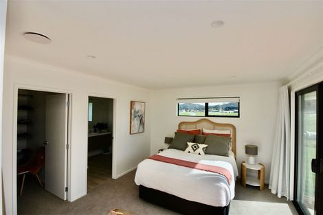 Photo of property in 5 Tango Way, Whitianga, 3510