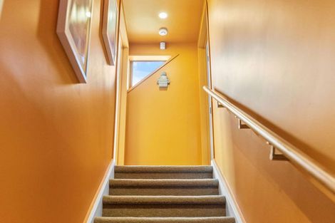 Photo of property in 1/33a Hackthorne Road, Cashmere, Christchurch, 8022