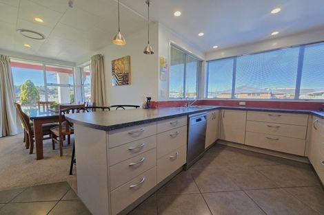 Photo of property in 135 Hall Street, Hokitika, 7810