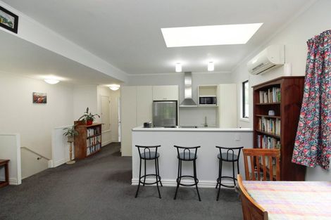 Photo of property in 10/162u Aro Street, Aro Valley, Wellington, 6021