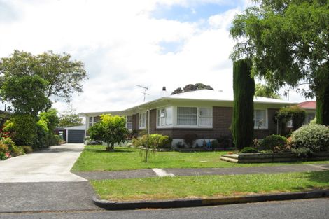 Photo of property in 18 Landscape Road, Pukekohe, 2120
