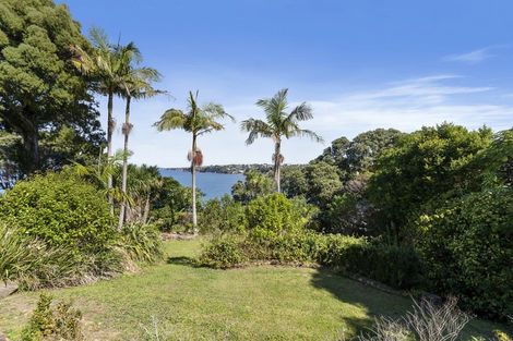 Photo of property in 13 Clifton Road, Browns Bay, Auckland, 0630