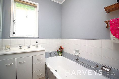 Photo of property in 74 Vodanovich Road, Te Atatu South, Auckland, 0610