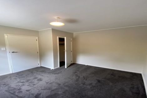 Photo of property in 21f9 Collins Avenue, Tawa, Wellington, 5028