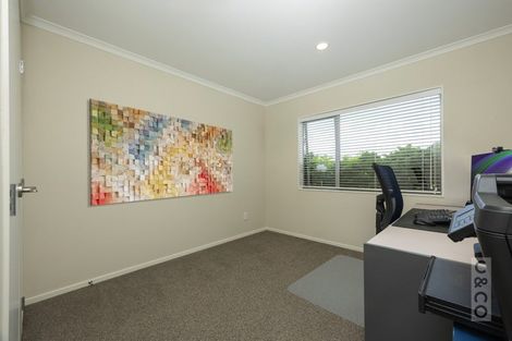 Photo of property in 9 Pohutukawa Parade, Riverhead, 0820