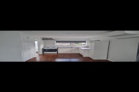 Photo of property in 1/360 Bucklands Beach Road, Bucklands Beach, Auckland, 2012