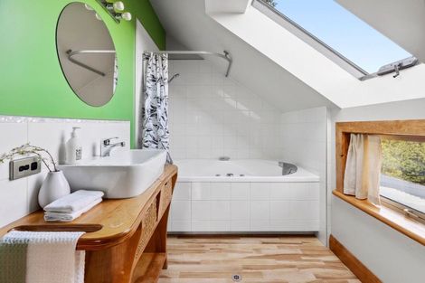 Photo of property in 8 Drake Place, Lake Hawea, Wanaka, 9382