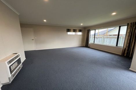 Photo of property in 38 Parnell Heights Drive, Kelvin Grove, Palmerston North, 4414