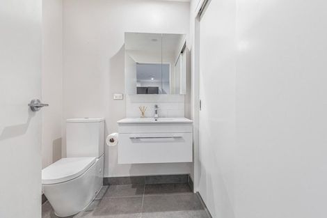 Photo of property in 4/2g Onekiritea Road, Hobsonville, Auckland, 0616