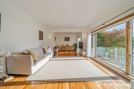 Photo of property in 31 Walter Road, Lowry Bay, Lower Hutt, 5013