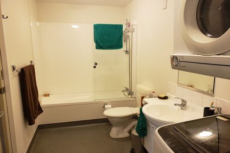 Photo of property in Luxford Villas, 116/72u Herald Street, Berhampore, Wellington, 6023