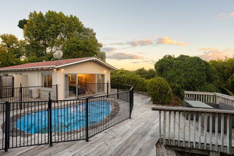 Photo of property in 2b Roach Street, Maeroa, Hamilton, 3200