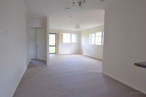 Photo of property in 16b Airdrie Road, Ranui, Auckland, 0612