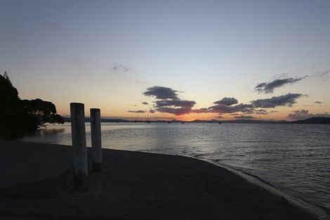 Photo of property in 41 Te Taniwha Road, One Tree Point, 0118