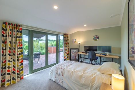 Photo of property in 28 Waipuna Grove, Levin, 5571