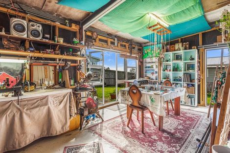 Photo of property in 12a Matai Road, Stanmore Bay, Whangaparaoa, 0932