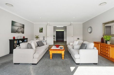 Photo of property in 9 Rexwood Estate, Carterton, 5713