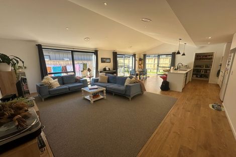 Photo of property in 9 Woolshed Road, Jacks Point, Queenstown, 9371