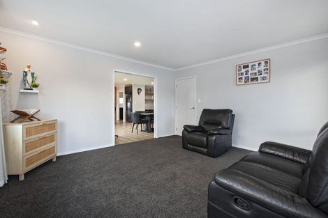 Photo of property in 12 Maui Place, Te Kamo, Whangarei, 0112