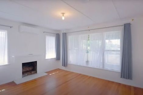 Photo of property in 62 Waipani Road, Te Atatu Peninsula, Auckland, 0610