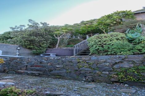 Photo of property in 174 Breaker Bay Road, Breaker Bay, Wellington, 6022