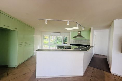 Photo of property in 17 Pounamu Avenue, Greenhithe, Auckland, 0632