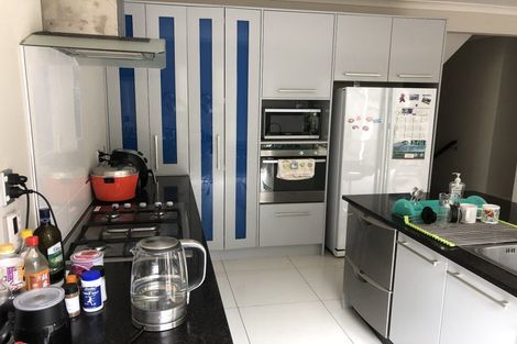 Photo of property in 8 Kouras Place, Flat Bush, Auckland, 2016