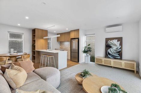Photo of property in 3/92 Holly Road, St Albans, Christchurch, 8014