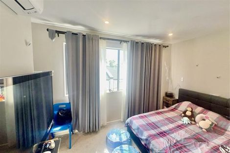 Photo of property in 28 Routley Drive, Glen Eden, Auckland, 0602