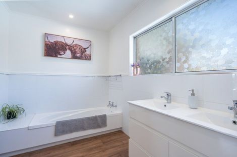 Photo of property in 13 Hebberd Place, Richmond, 7020