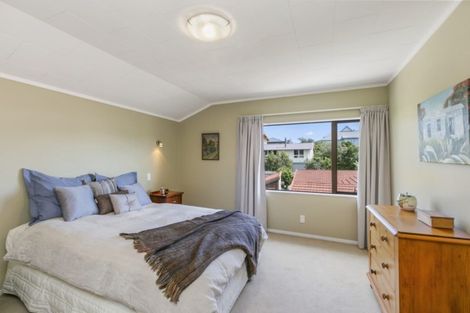 Photo of property in 7 Te Kainga Way, Khandallah, Wellington, 6035