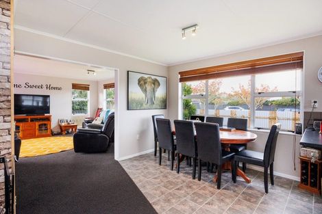 Photo of property in 43 Trent Street, Rongotea, 4476