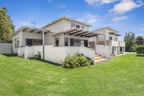 Photo of property in 43b Rawhiti Road, Manly, Whangaparaoa, 0930