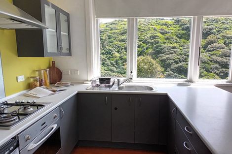 Photo of property in 34 Moana Road, Kelburn, Wellington, 6012