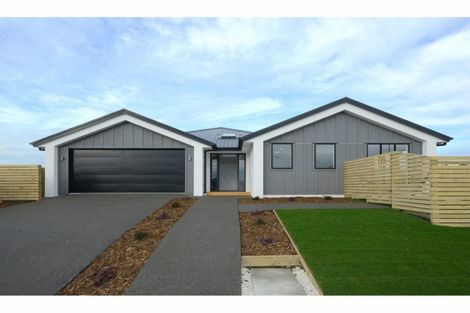 Photo of property in 38 Sarikei Avenue, Northwood, Christchurch, 8051